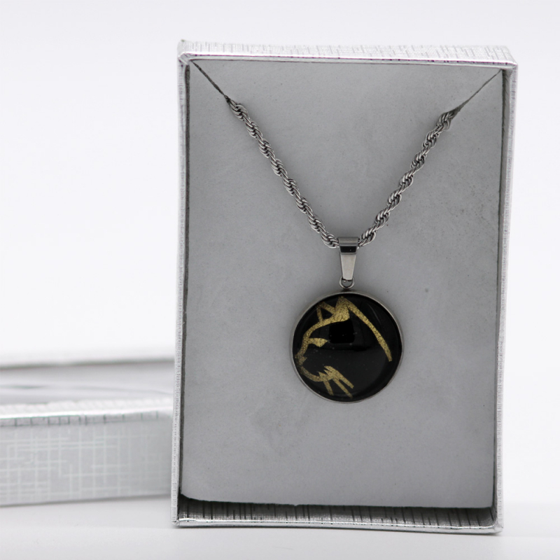 Collier chat